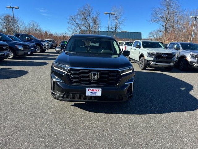 2023 Honda Pilot LX