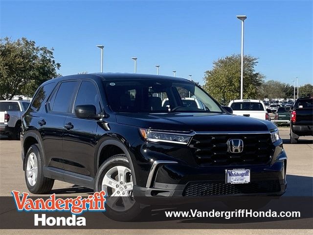 2023 Honda Pilot LX