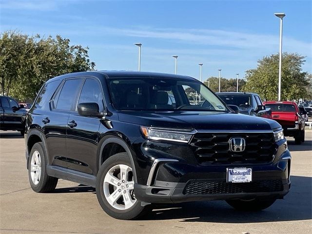 2023 Honda Pilot LX