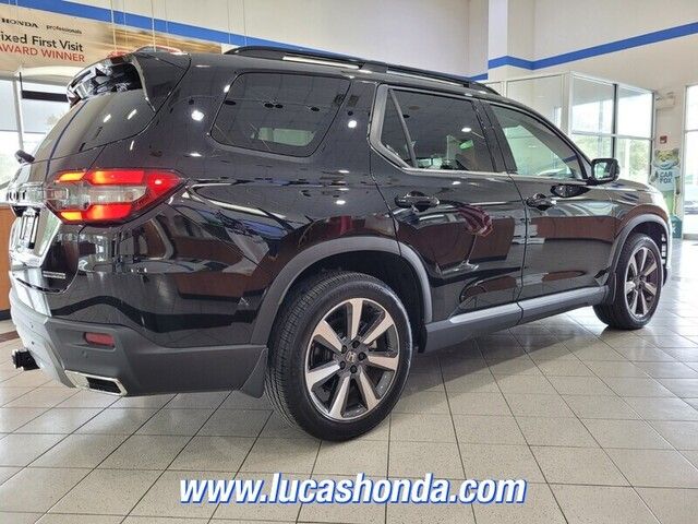 2023 Honda Pilot Touring