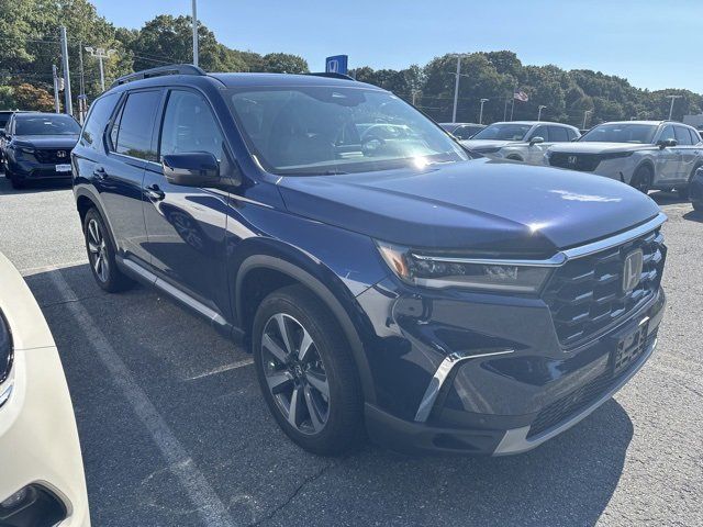 2023 Honda Pilot Touring