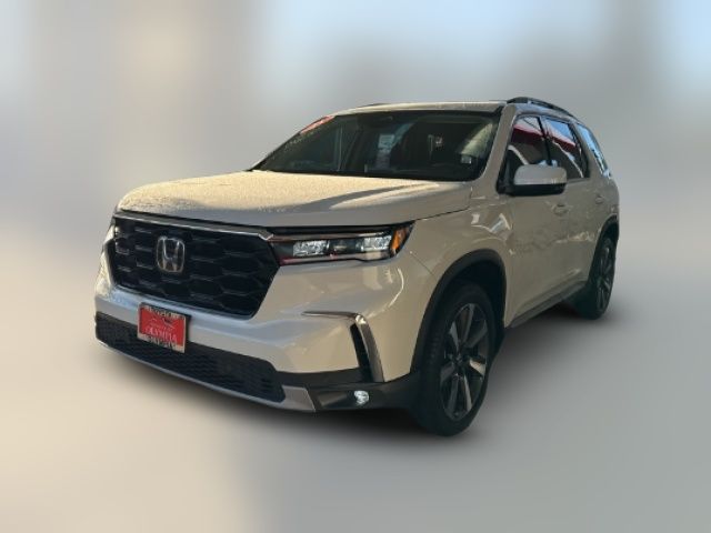 2023 Honda Pilot Touring