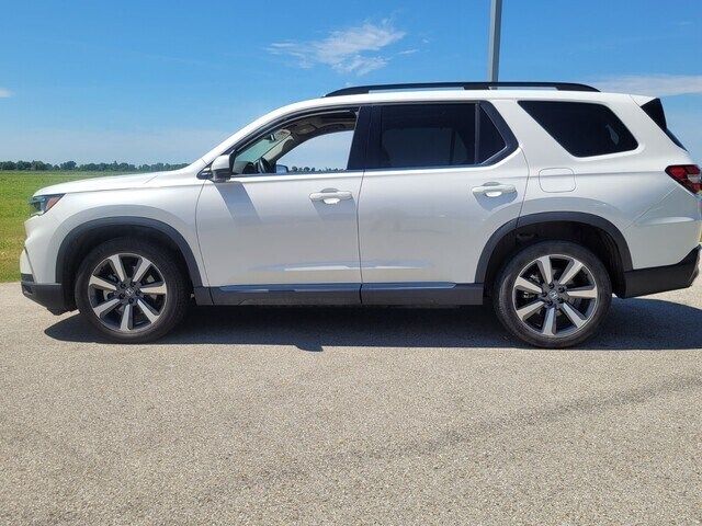 2023 Honda Pilot Touring