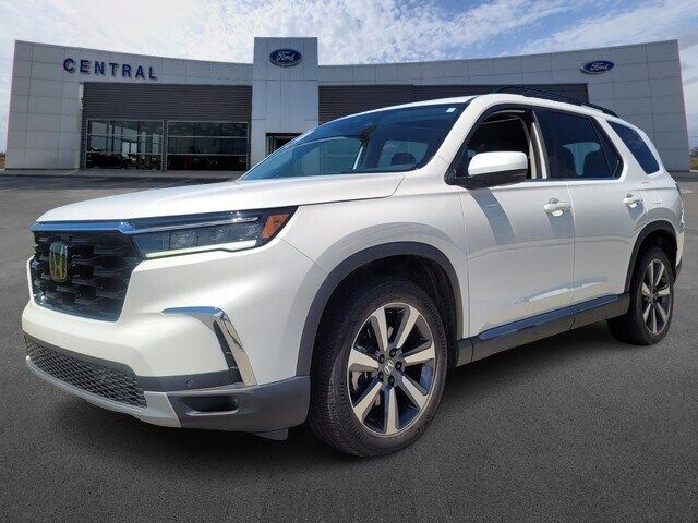 2023 Honda Pilot Touring