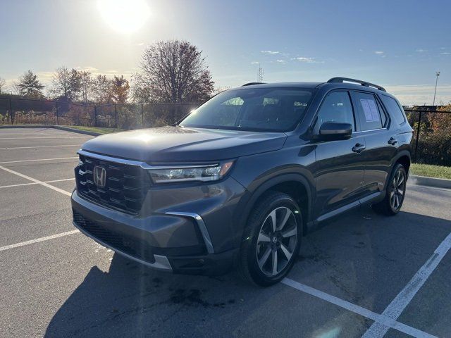 2023 Honda Pilot Touring