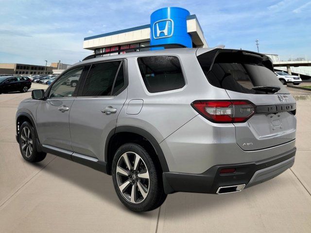 2023 Honda Pilot Touring