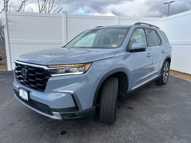 2023 Honda Pilot Touring