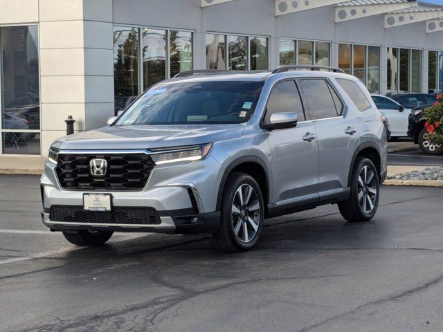 2023 Honda Pilot Touring