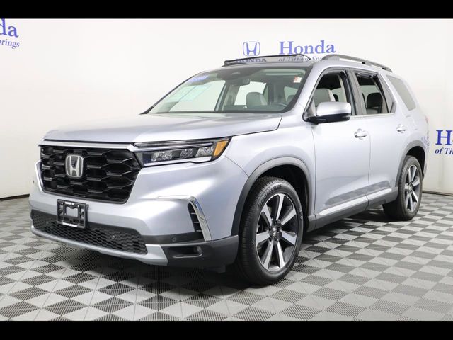 2023 Honda Pilot Touring