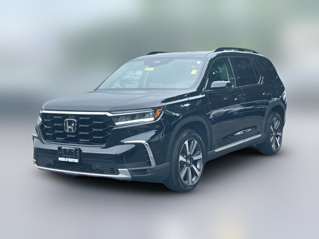 2023 Honda Pilot Touring