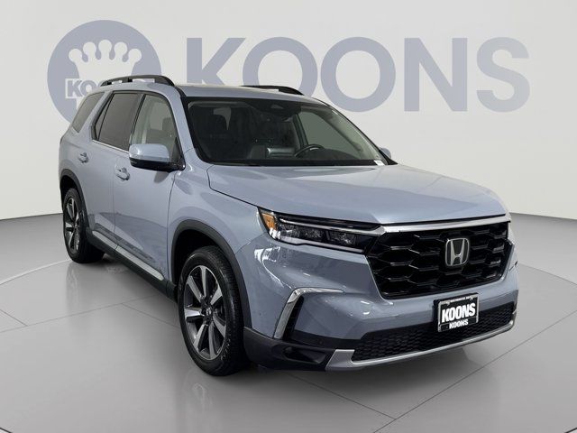 2023 Honda Pilot Touring
