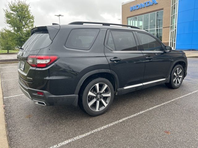 2023 Honda Pilot Touring