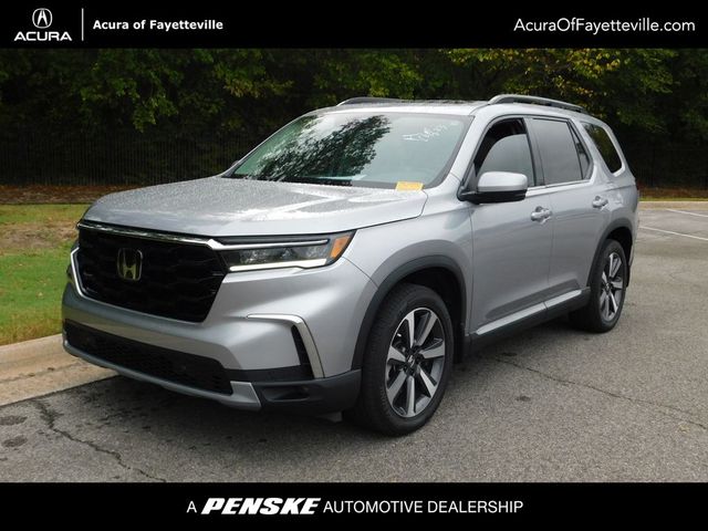 2023 Honda Pilot Touring