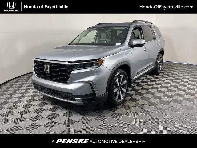 2023 Honda Pilot Touring