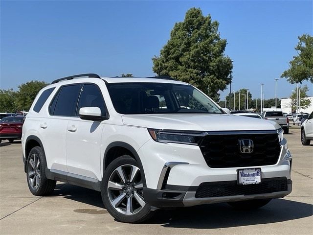 2023 Honda Pilot Touring