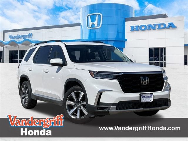 2023 Honda Pilot Touring