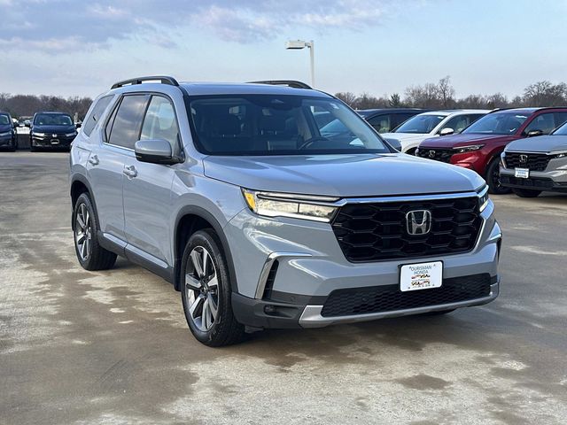 2023 Honda Pilot Touring