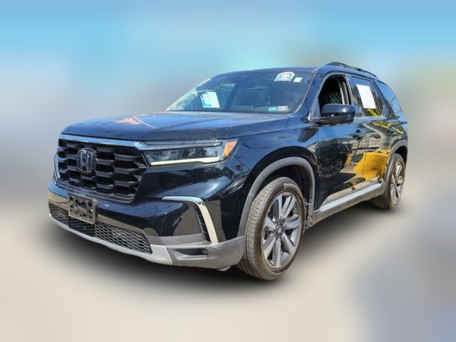 2023 Honda Pilot Touring