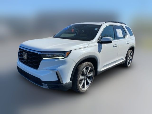 2023 Honda Pilot Touring