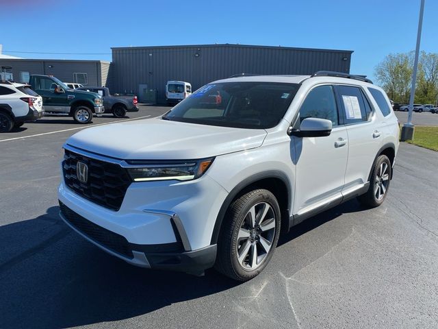 2023 Honda Pilot Touring