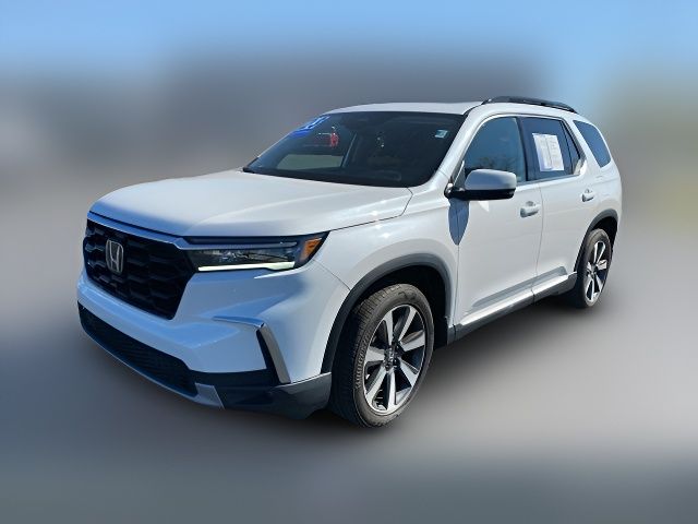 2023 Honda Pilot Touring