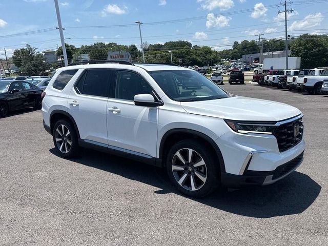 2023 Honda Pilot Touring