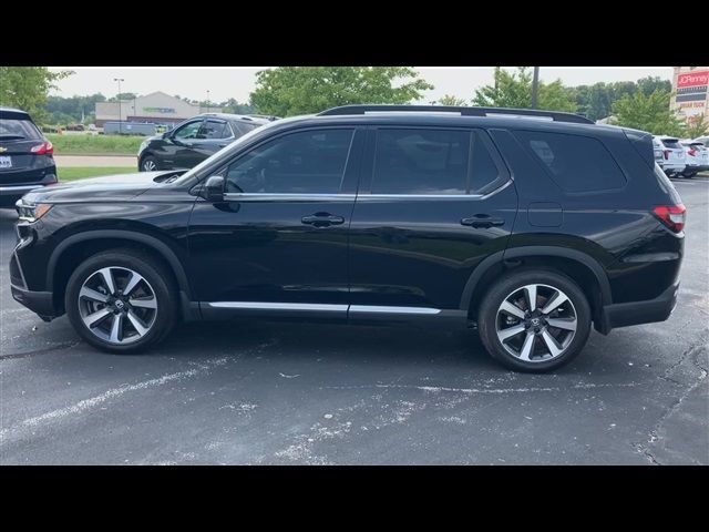 2023 Honda Pilot Touring