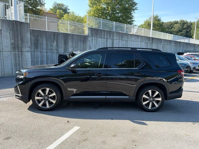 2023 Honda Pilot Touring