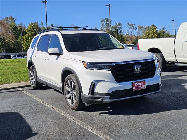 2023 Honda Pilot Touring