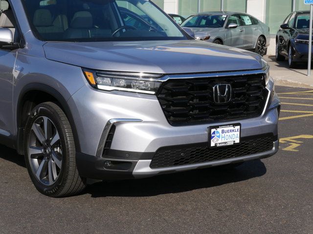 2023 Honda Pilot Touring