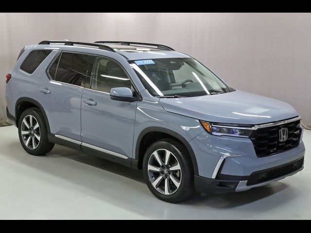 2023 Honda Pilot Touring