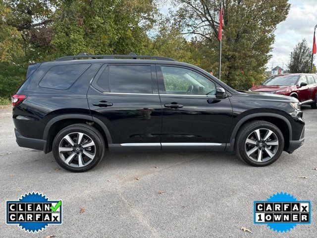 2023 Honda Pilot Touring