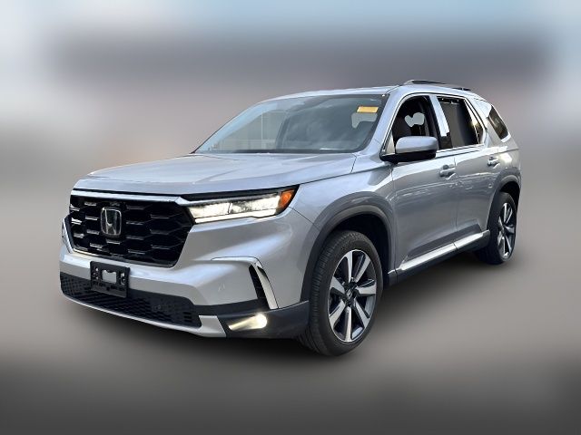 2023 Honda Pilot Touring