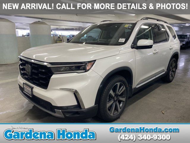 2023 Honda Pilot Touring