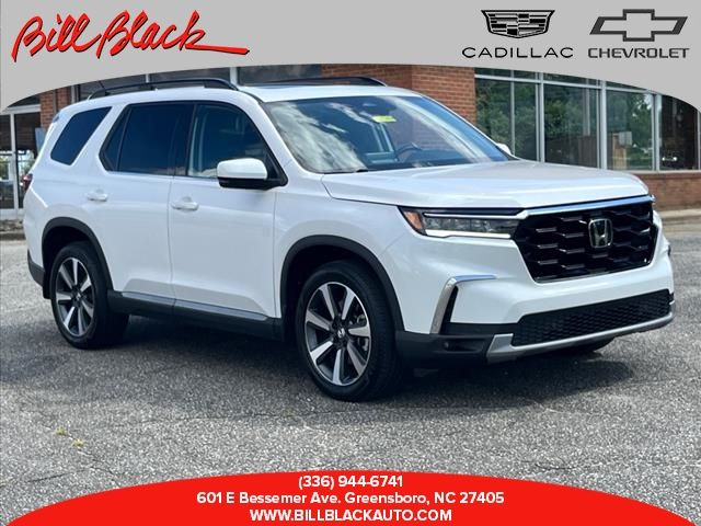 2023 Honda Pilot Touring