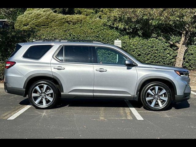 2023 Honda Pilot Touring