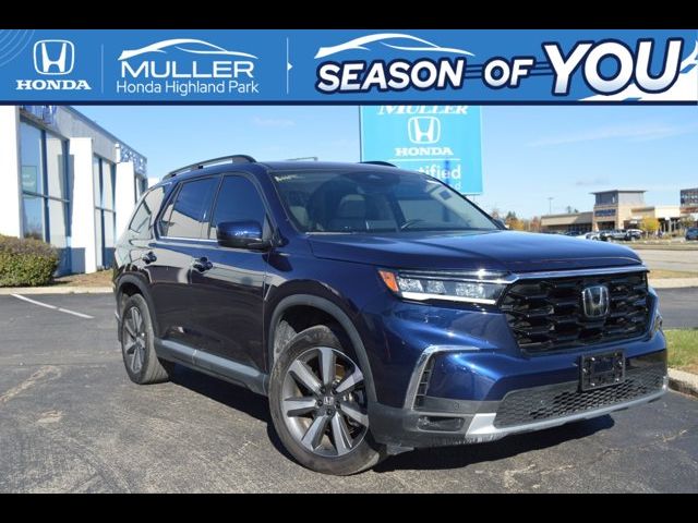 2023 Honda Pilot Touring