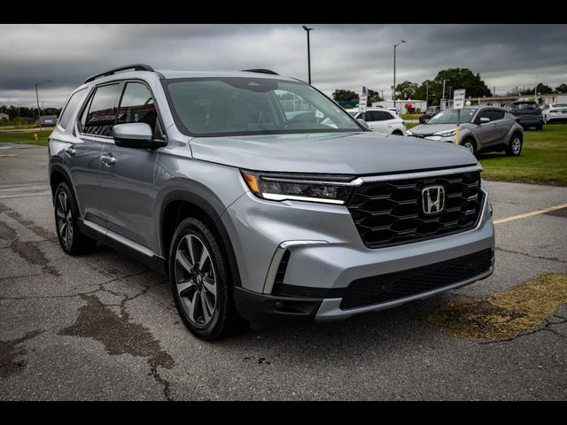 2023 Honda Pilot Touring