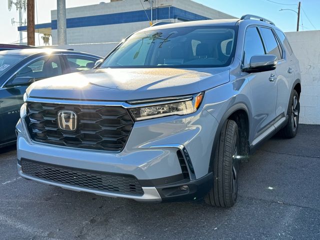 2023 Honda Pilot Touring