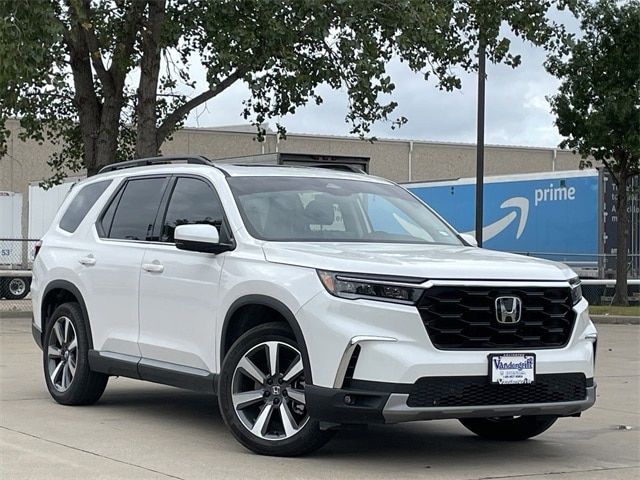 2023 Honda Pilot Touring