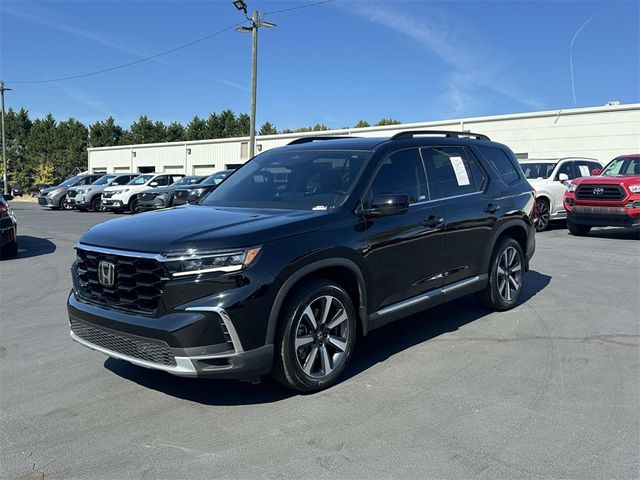 2023 Honda Pilot Touring