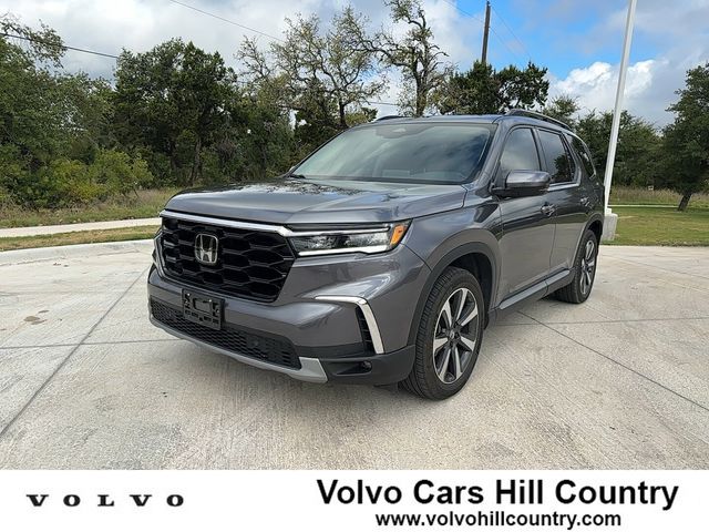 2023 Honda Pilot Touring