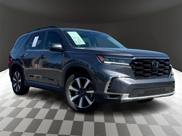 2023 Honda Pilot Touring