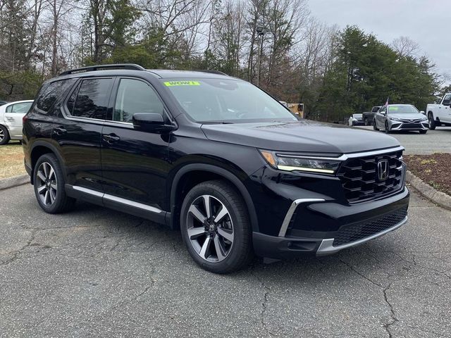 2023 Honda Pilot Touring