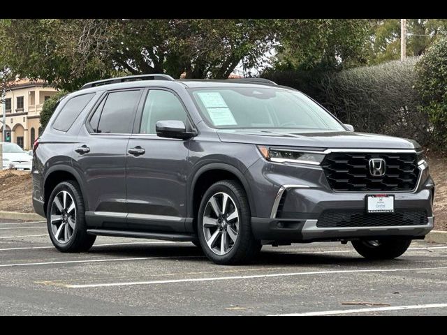 2023 Honda Pilot Touring