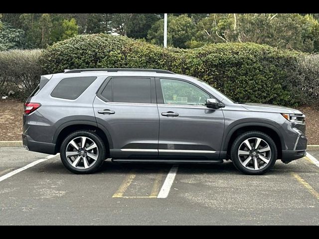 2023 Honda Pilot Touring