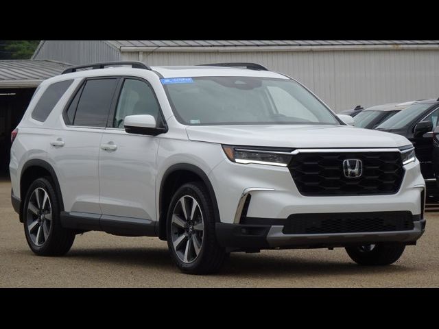 2023 Honda Pilot Touring