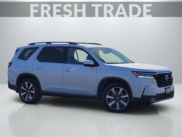 2023 Honda Pilot Touring