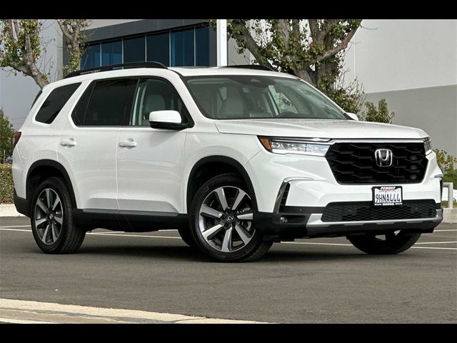 2023 Honda Pilot Touring