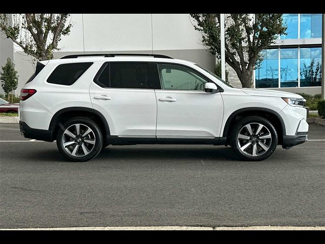 2023 Honda Pilot Touring